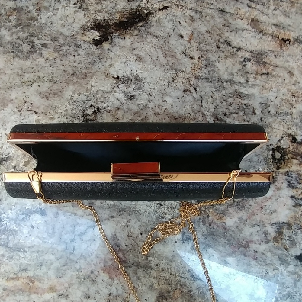 Purse - Picture 5 of 8